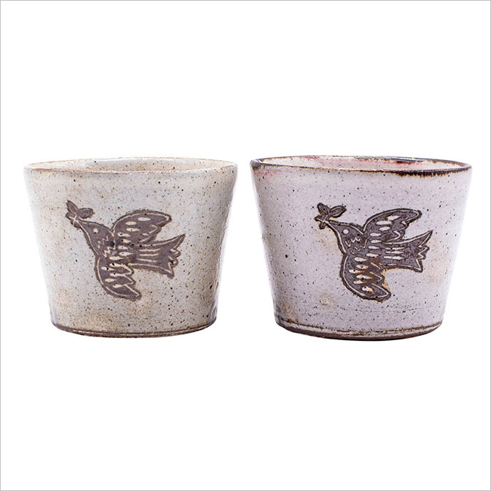 <馬目隆広 マノメタカヒロ>そば猪口 2個セット 鳥文象嵌(白・ピンク)