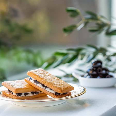 <TERAKOYA>オリーブサンド12個入り(三越伊勢丹選定)のイメージ