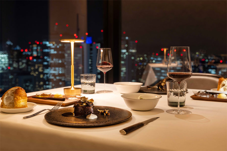 <BELLUSTAR TOKYO,A Pan Pacific Hotel>Restaurant Bellustar ペアディナーコース券