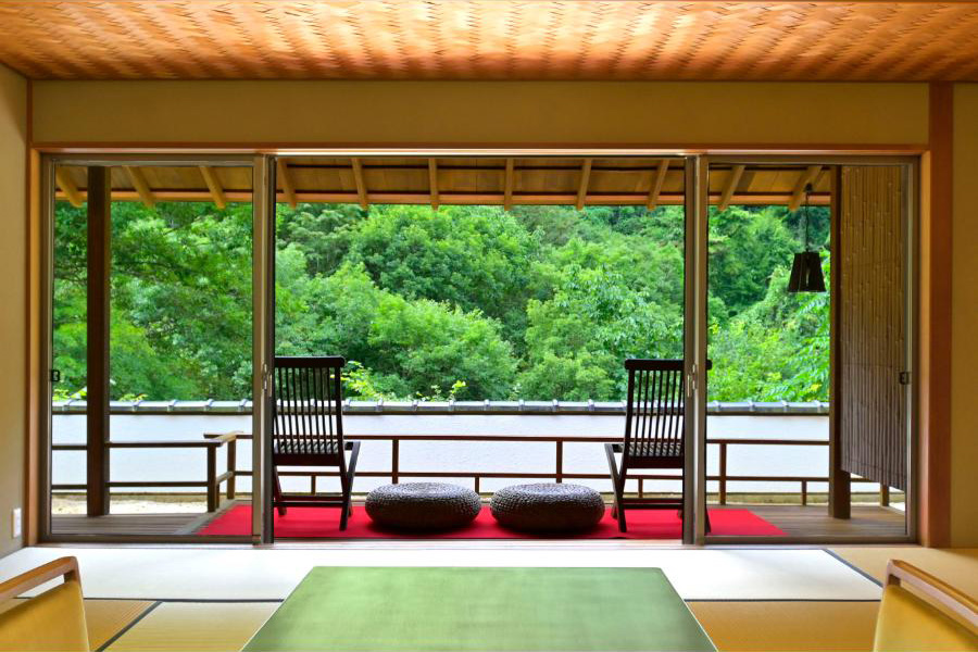 <緑霞山宿 藤井荘>宿泊クーポン券80000円分