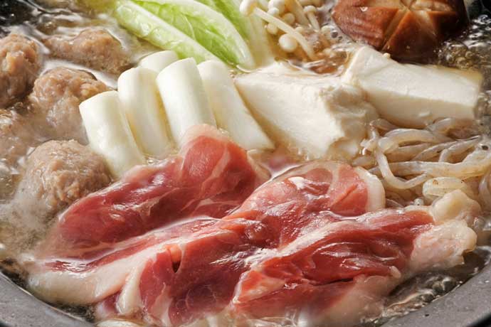 冬はみんなであったかお鍋