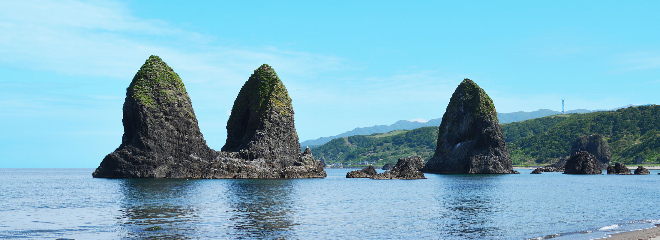 三本杉岩