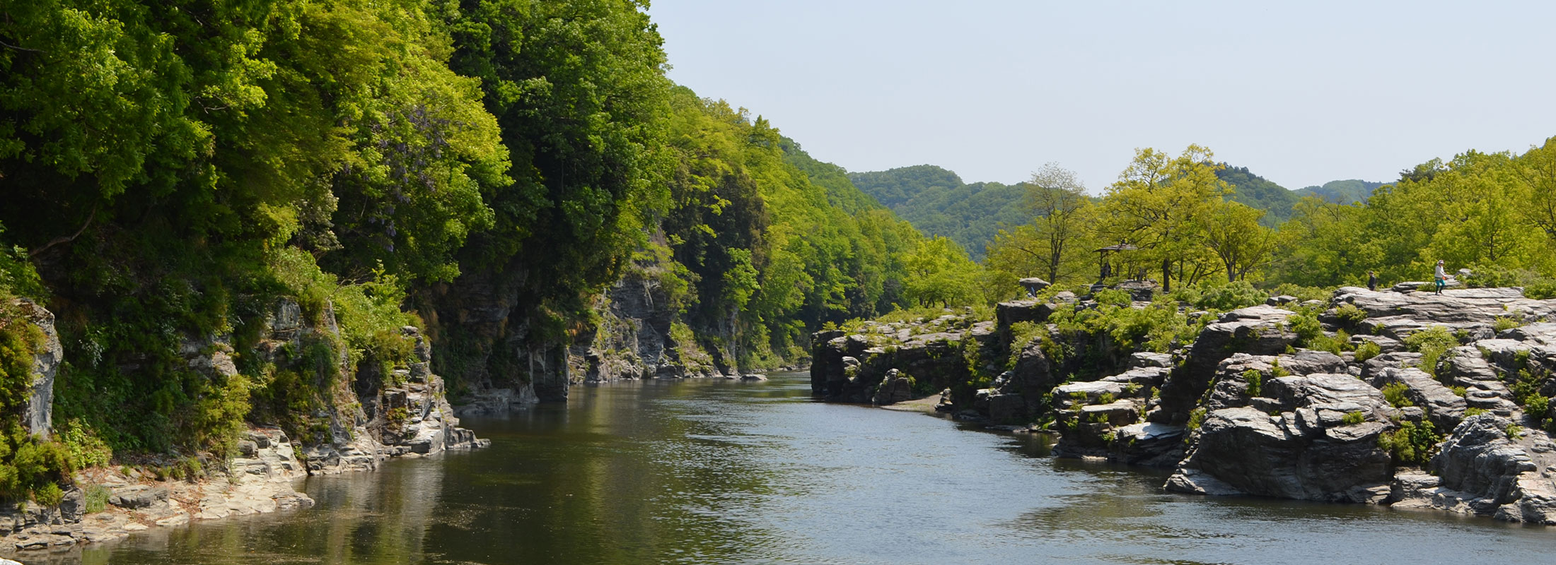 荒川と岩畳