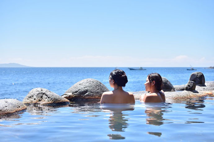 海抜0M!絶景オーシャンビューの露天風呂