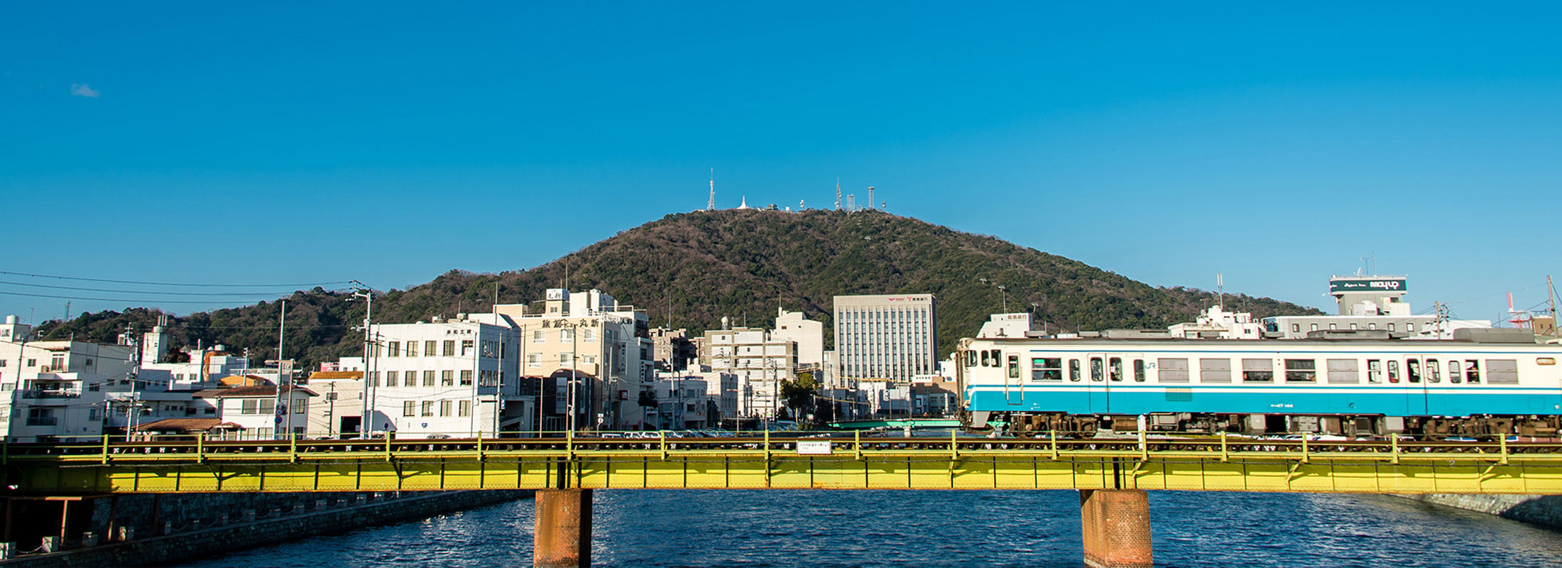 眉山