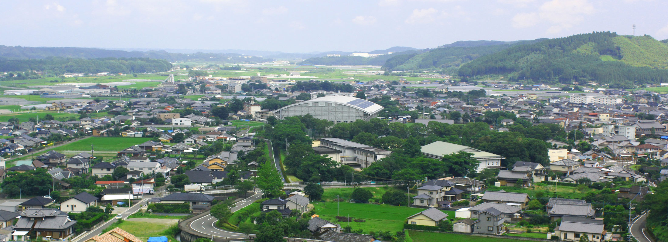 綾町全景